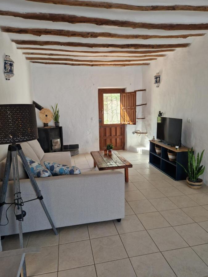 Casa De La Familia - * Baza
